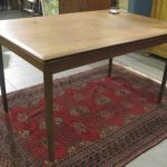560 2290 DINING TABLE